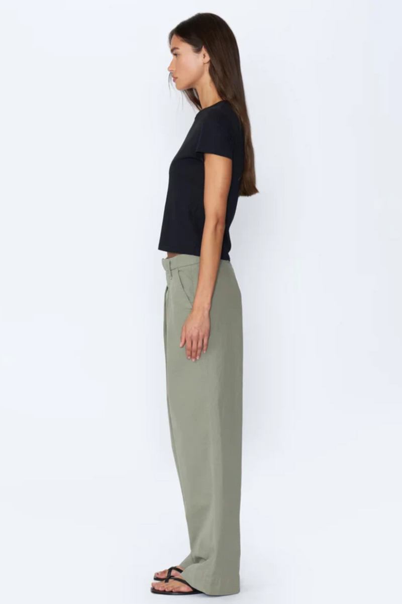 LOLA PLEAT PANT