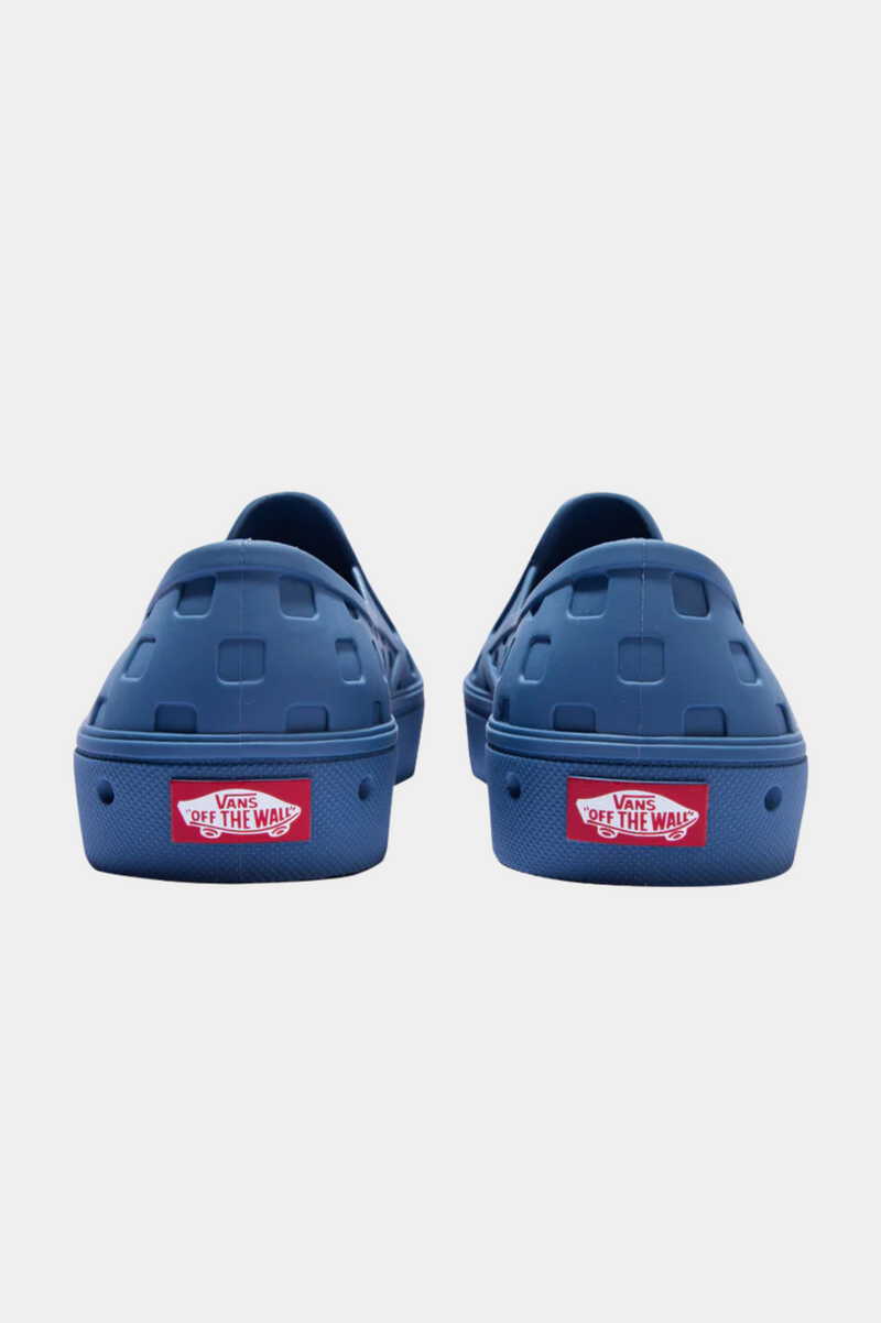 UA SLIP-ON TRK