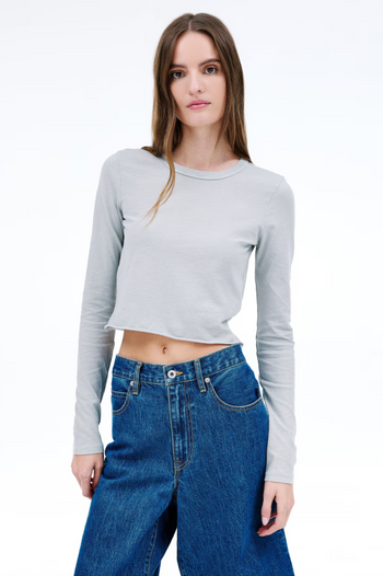 BABY LONG SLEEVE CROP TEE