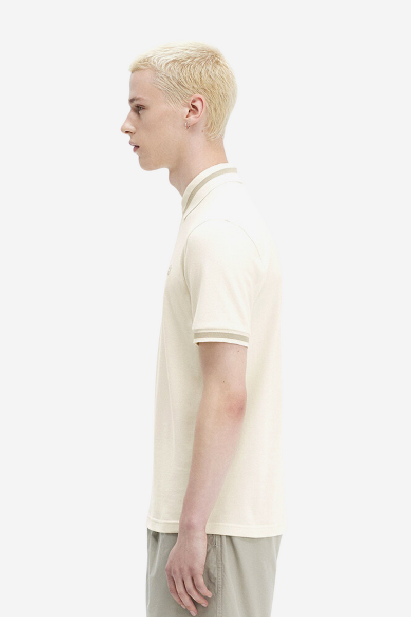 SINGLE TIPPED FRED PERRY SHIRT