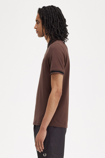 SINGLE TIPPED FRED PERRY SHIRT