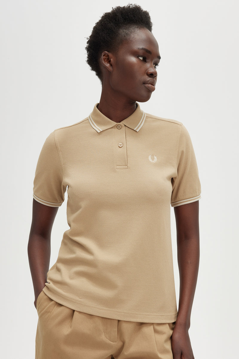 TWIN TIPPED FRED PERRY SHIRT