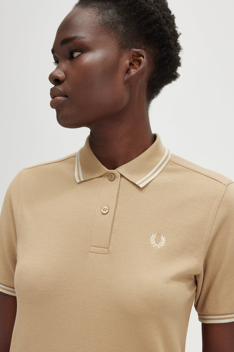 TWIN TIPPED FRED PERRY SHIRT