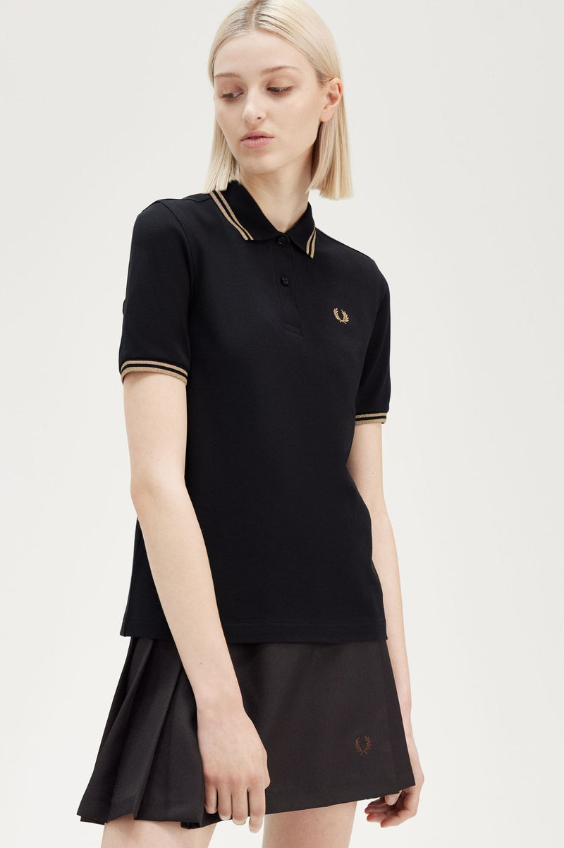 TWIN TIPPED FRED PERRY SHIRT