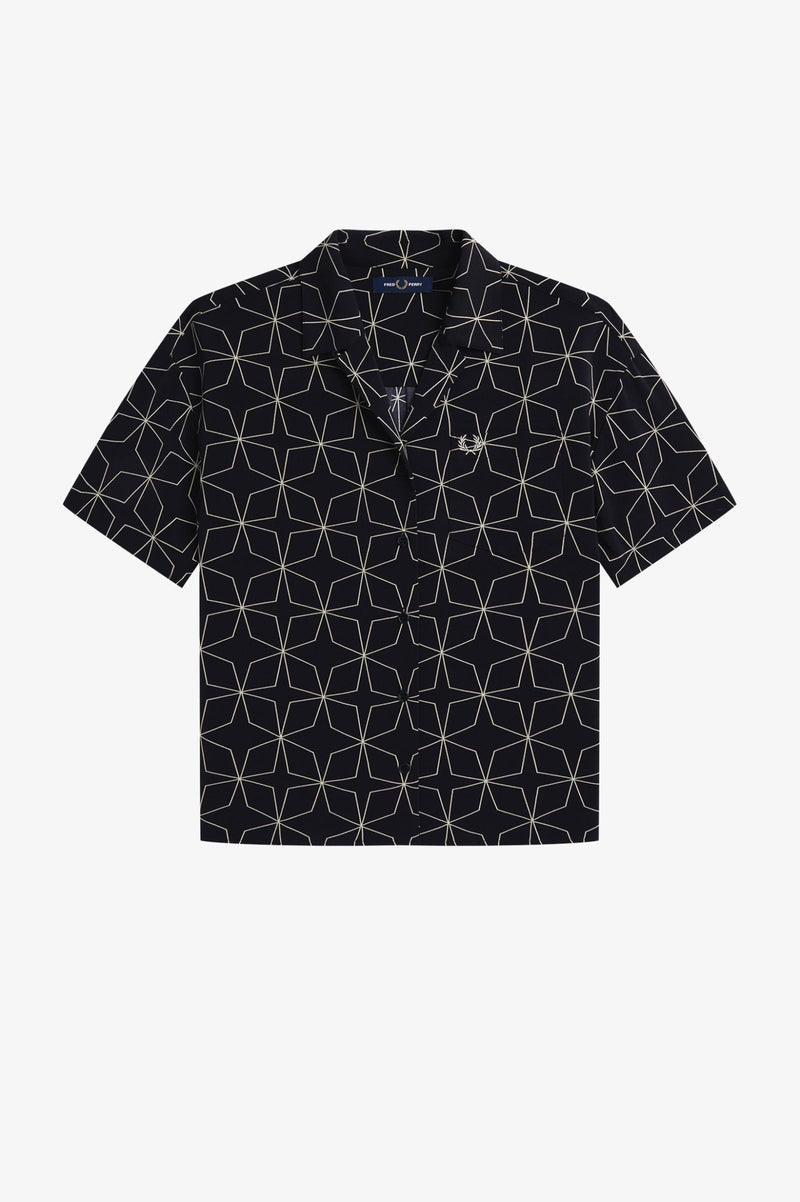 GEOMETRIC PRINT SHIRT