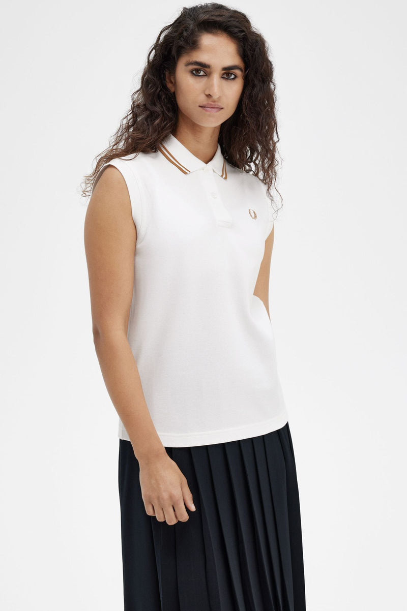 SLEEVELESS FRED PERRY SHIRT