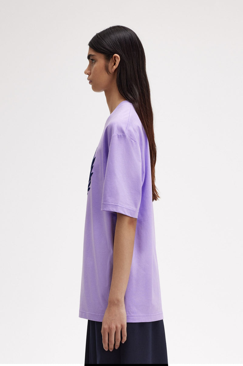 FLOCKED LAUREL WREATH T-SHIRT