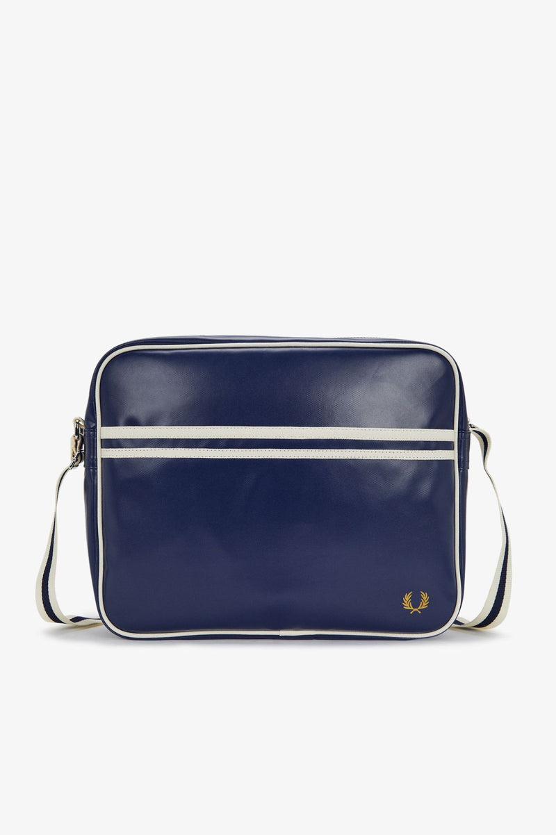 CLASSIC SHOULDER BAG