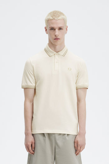 TWIN TIPPED FRED PERRY SHIRT