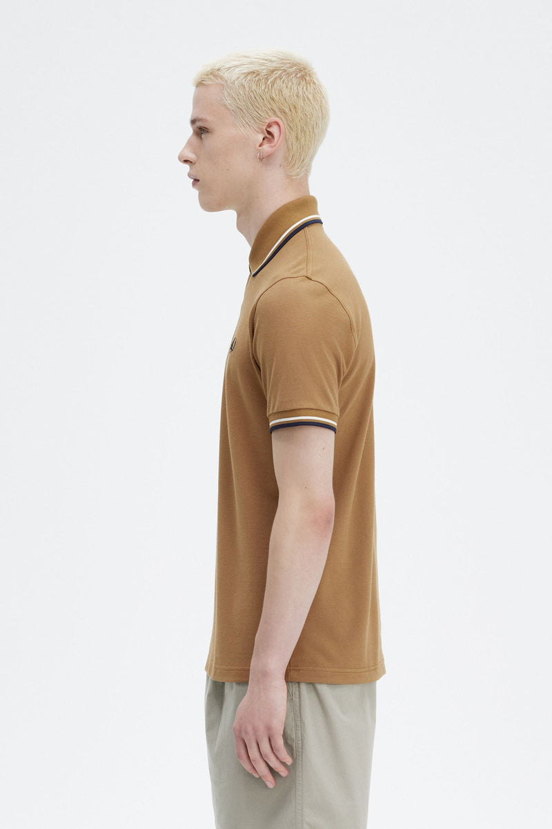 TWIN TIPPED FRED PERRY SHIRT