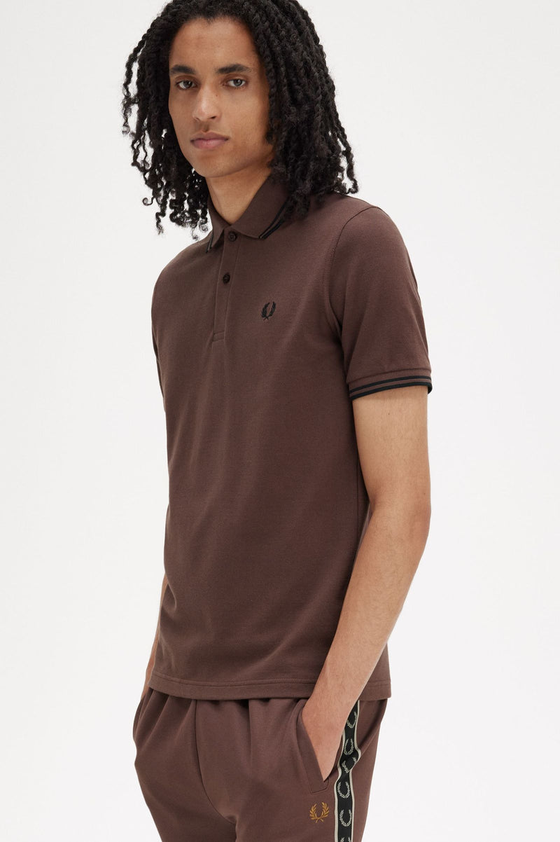 TWIN TIPPED FRED PERRY SHIRT