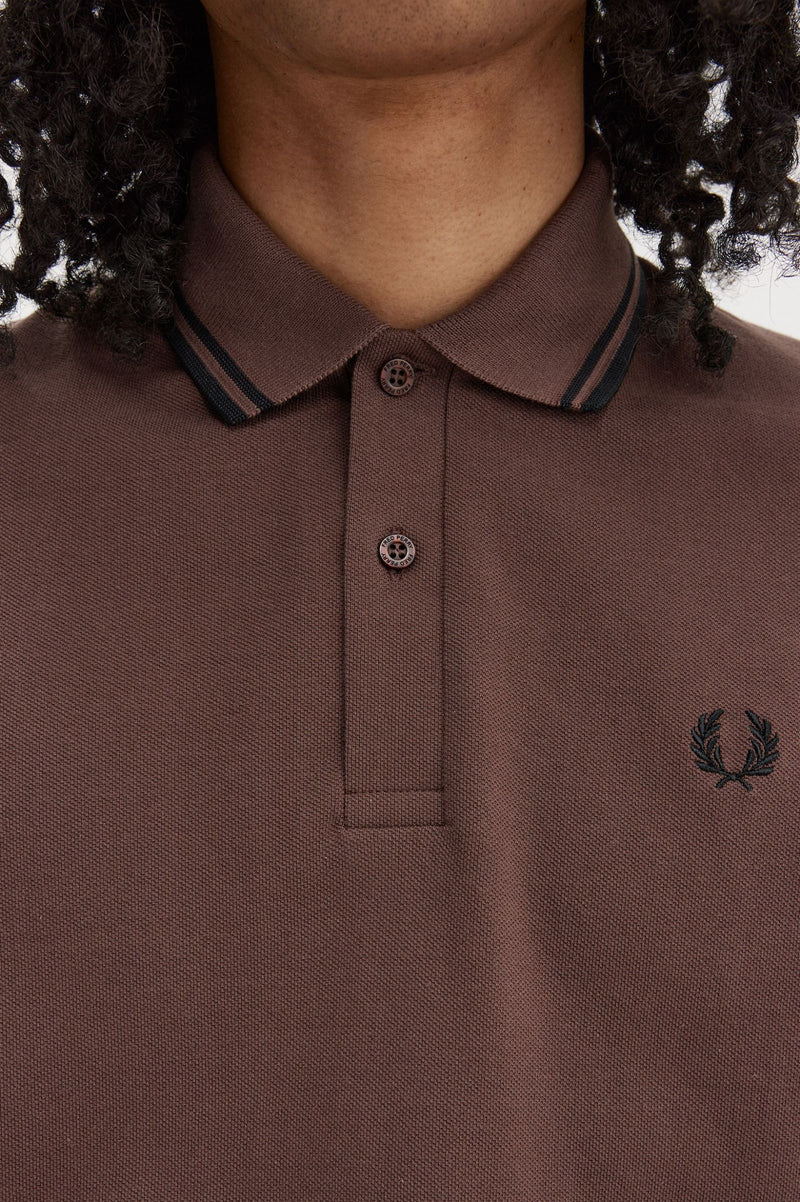 TWIN TIPPED FRED PERRY SHIRT