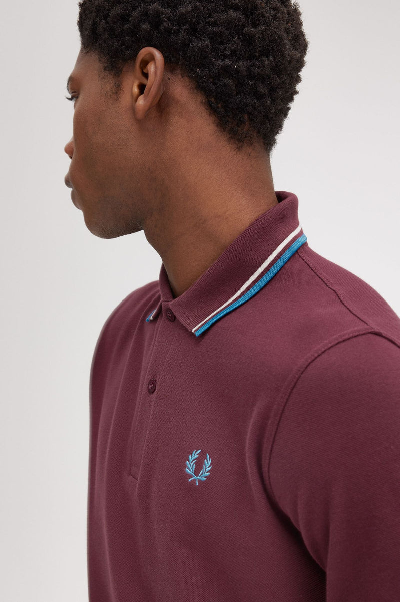 TWIN TIPPED FRED PERRY SHIRT