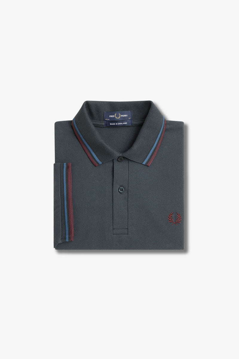 TWIN TIPPED FRED PERRY SHIRT