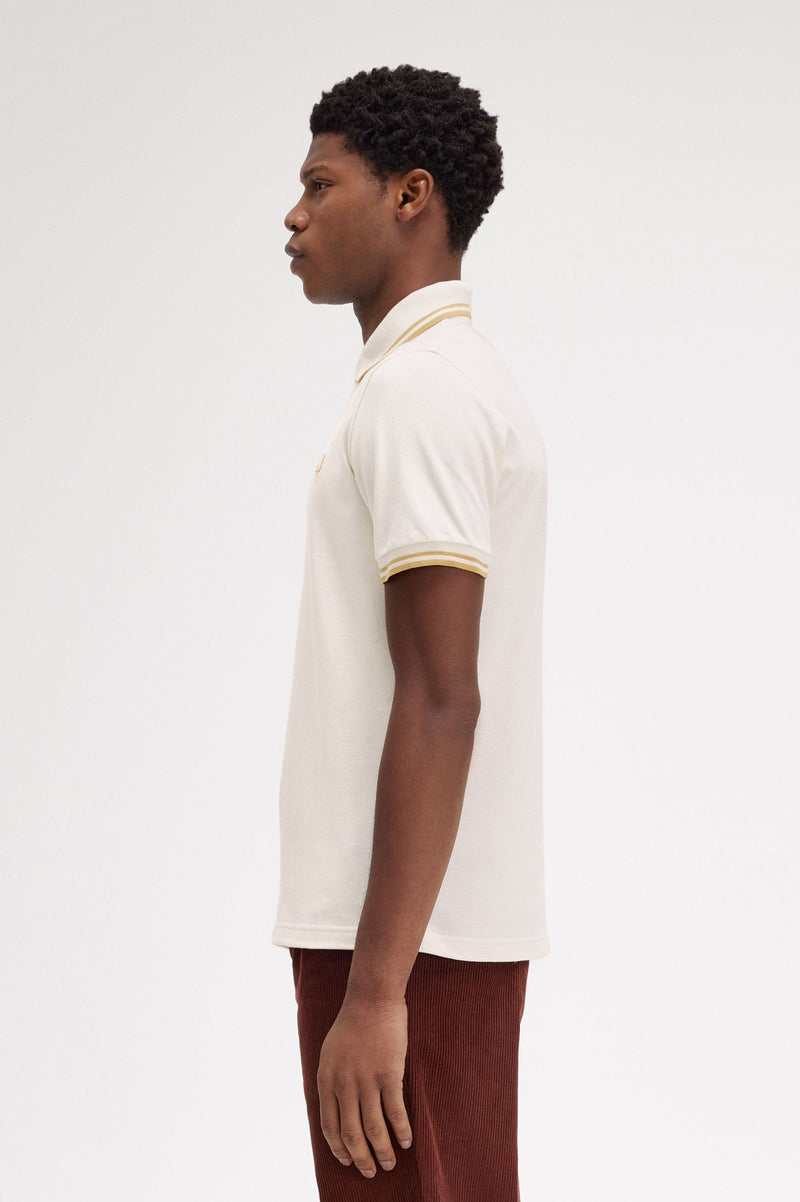 TWIN TIPPED FRED PERRY SHIRT