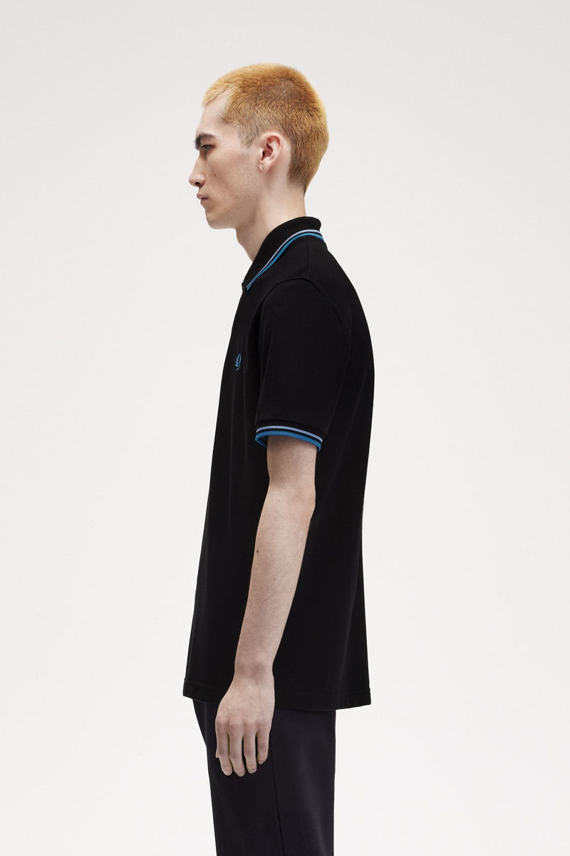 TWIN TIPPED FRED PERRY SHIRT