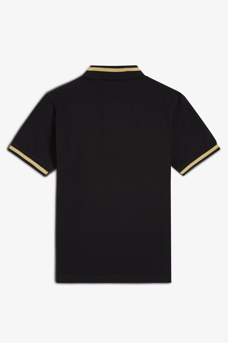 SINGLE TIPPED FRED PERRY SHIRT