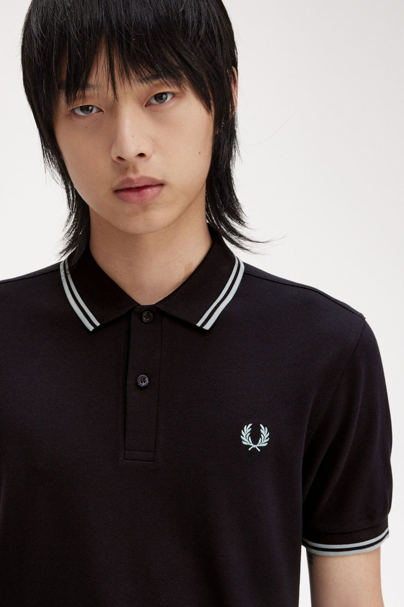 TWIN TIPPED FRED PERRY SHIRT