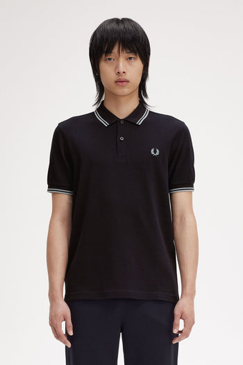 TWIN TIPPED FRED PERRY SHIRT