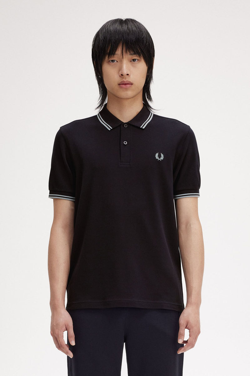 TWIN TIPPED FRED PERRY SHIRT