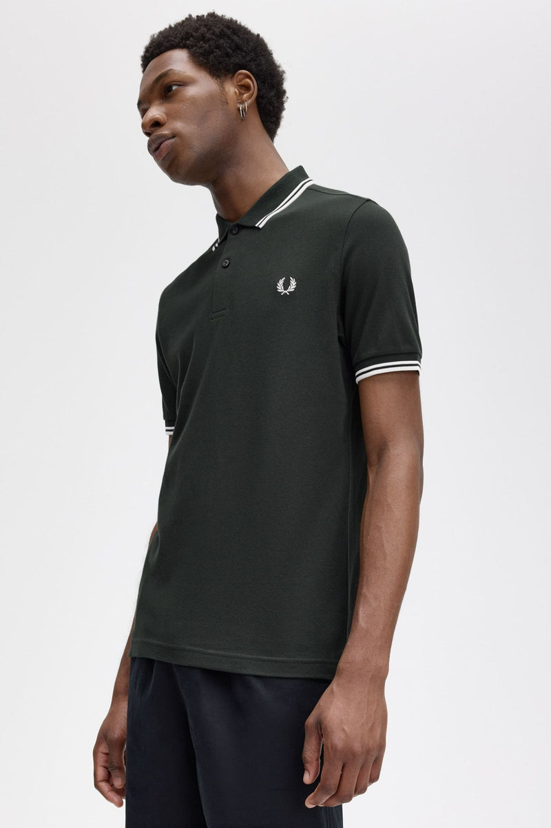 TWIN TIPPED FRED PERRY SHIRT