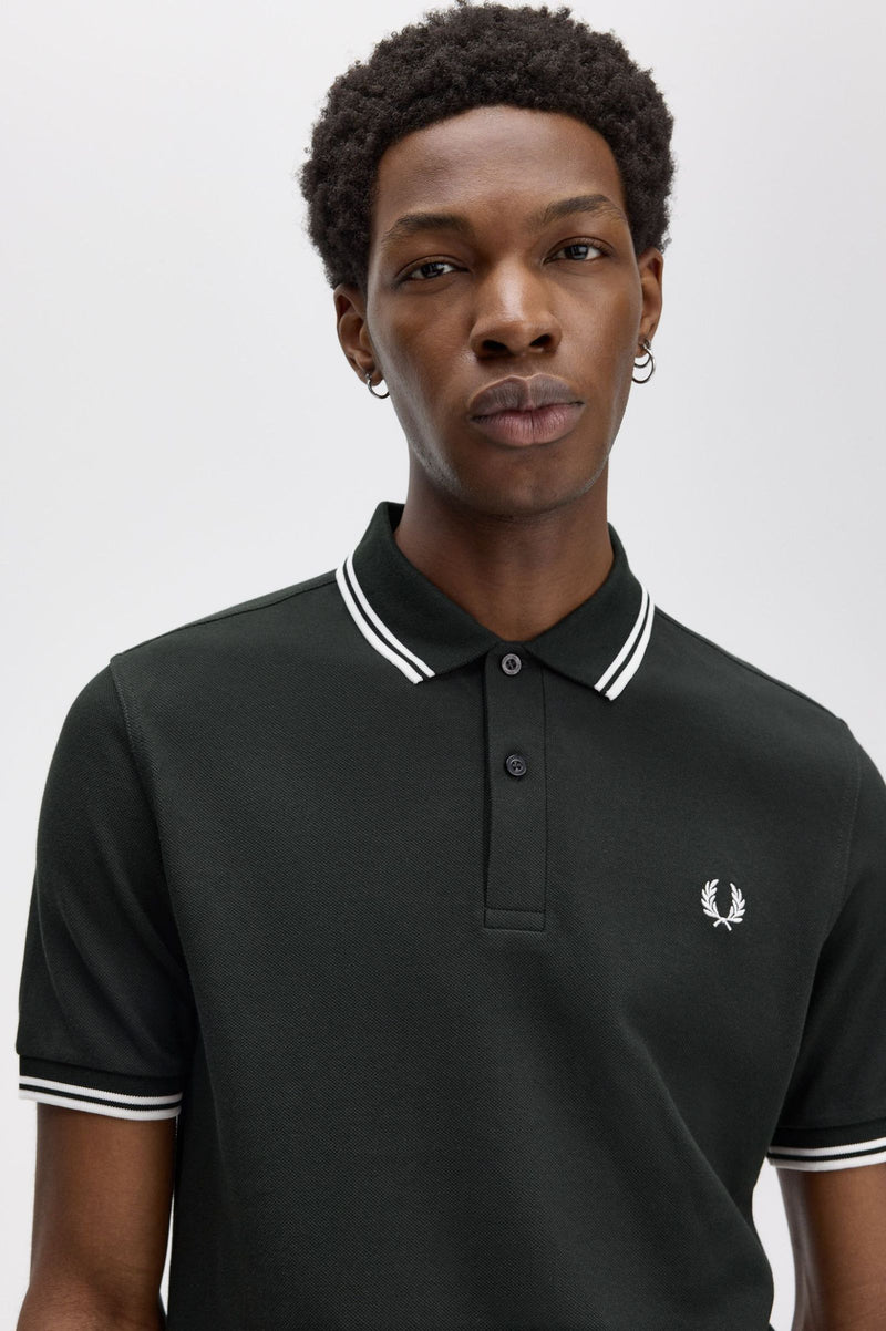 TWIN TIPPED FRED PERRY SHIRT