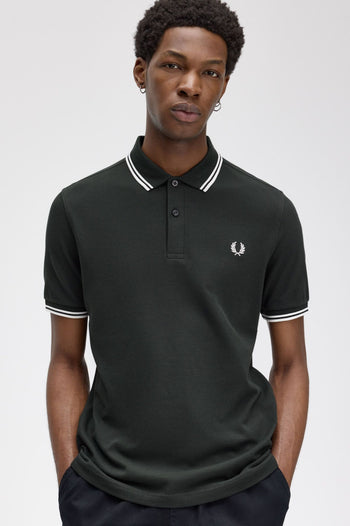 TWIN TIPPED FRED PERRY SHIRT