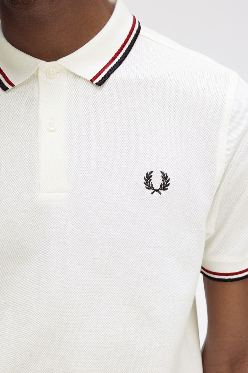 TWIN TIPPED FRED PERRY SHIRT