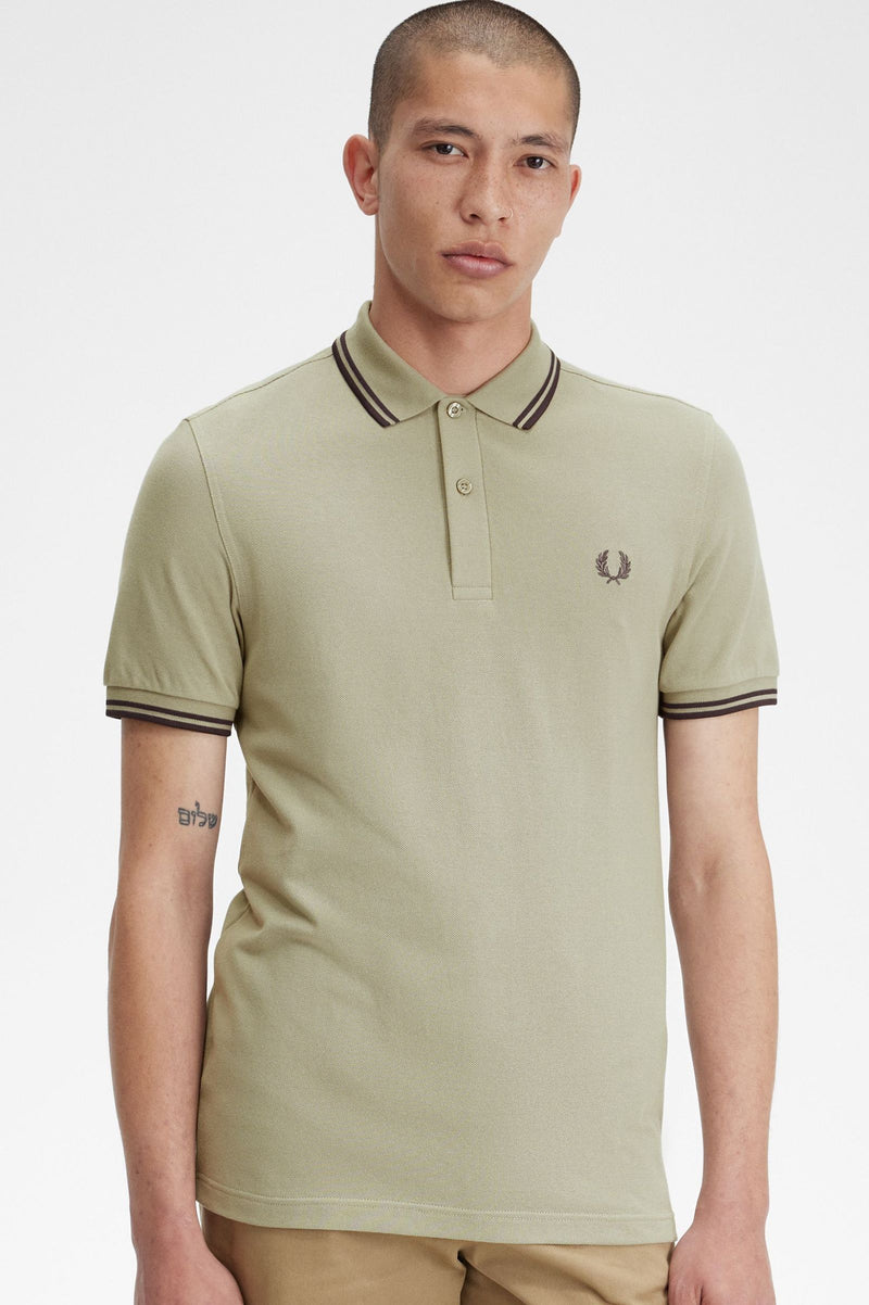 TWIN TIPPED FRED PERRY SHIRT