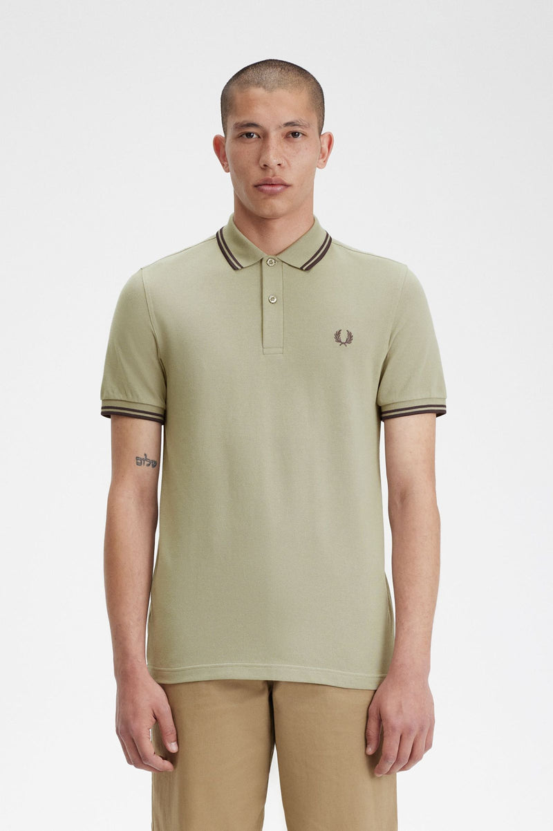 TWIN TIPPED FRED PERRY SHIRT