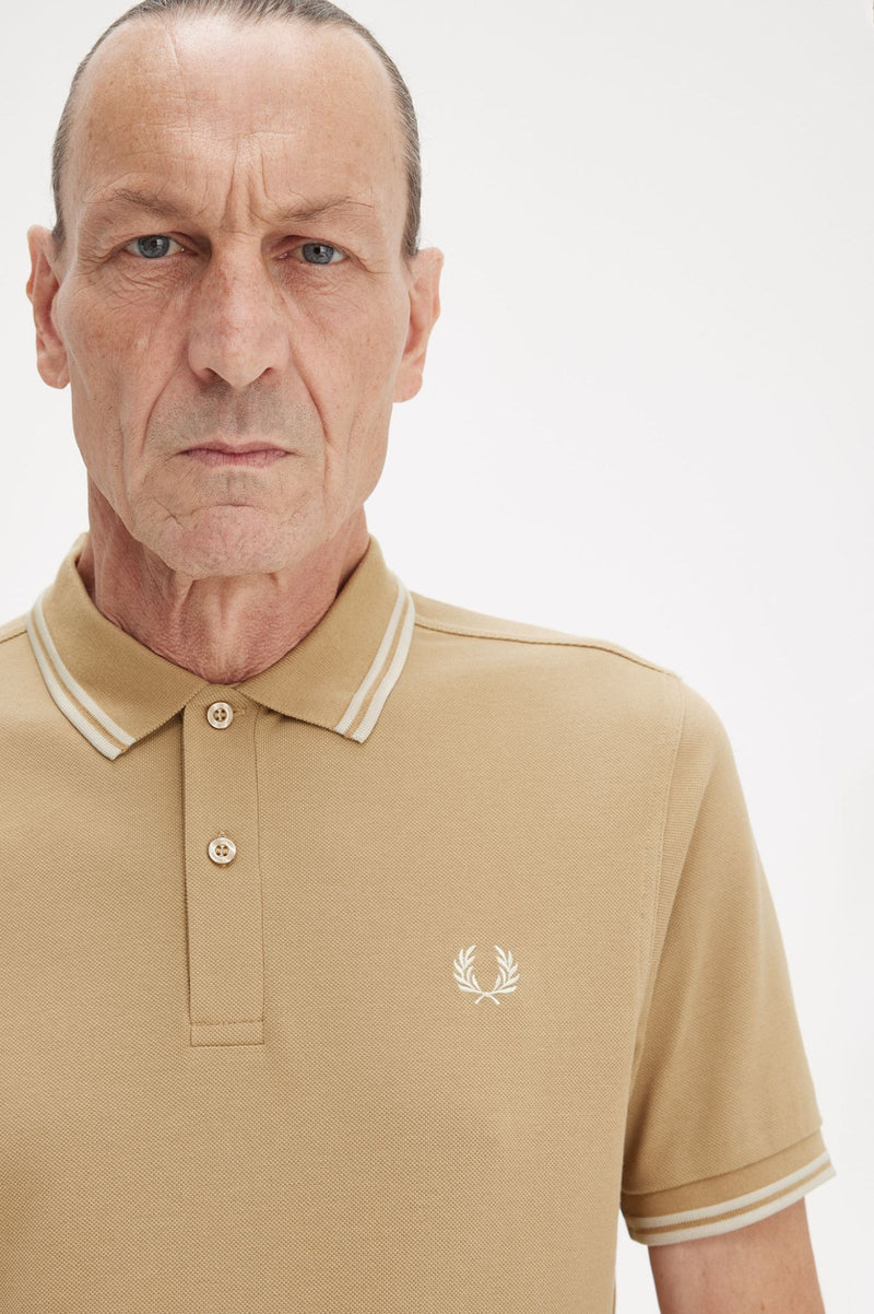 TWIN TIPPED FRED PERRY SHIRT