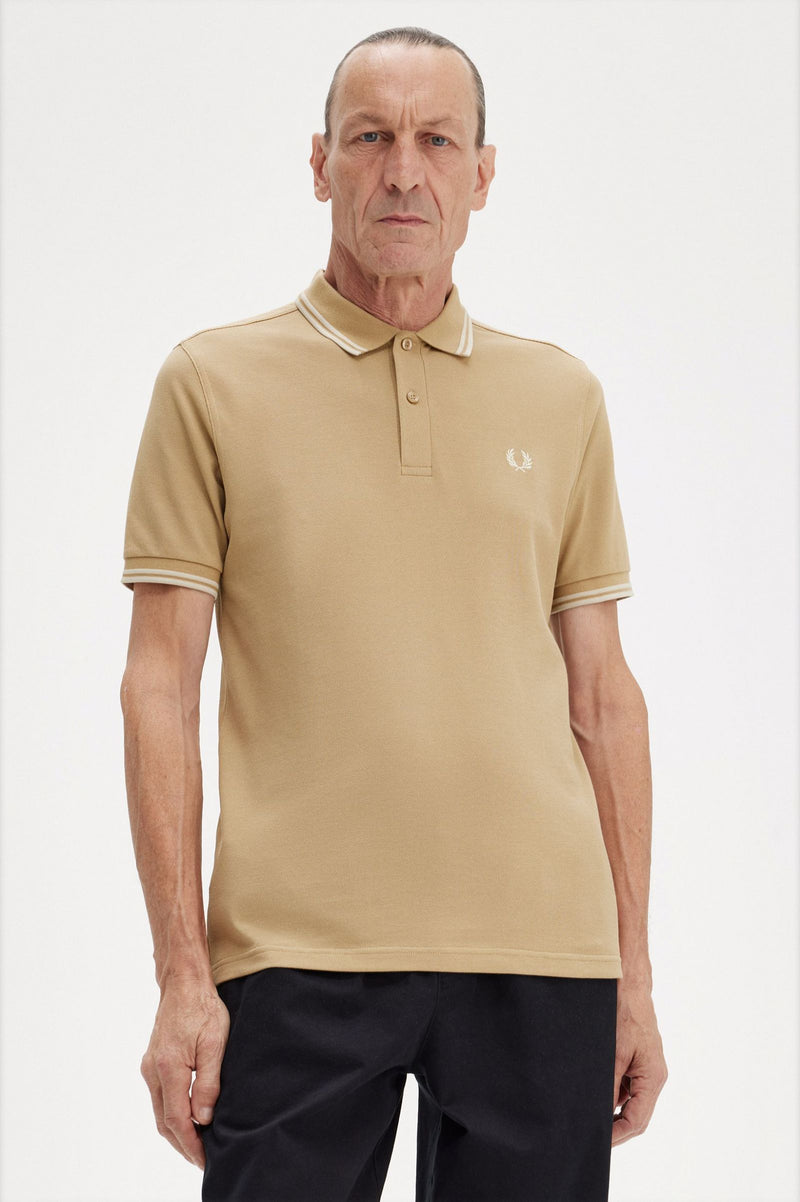 TWIN TIPPED FRED PERRY SHIRT