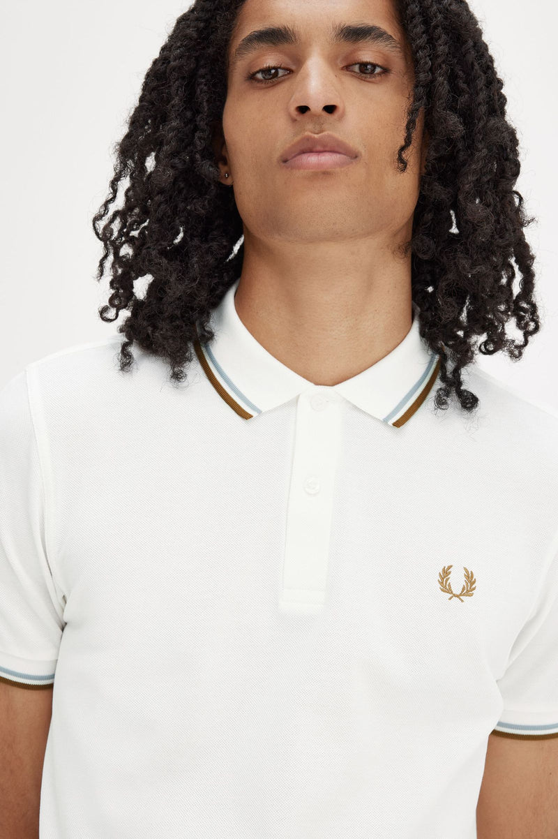 TWIN TIPPED FRED PERRY SHIRT