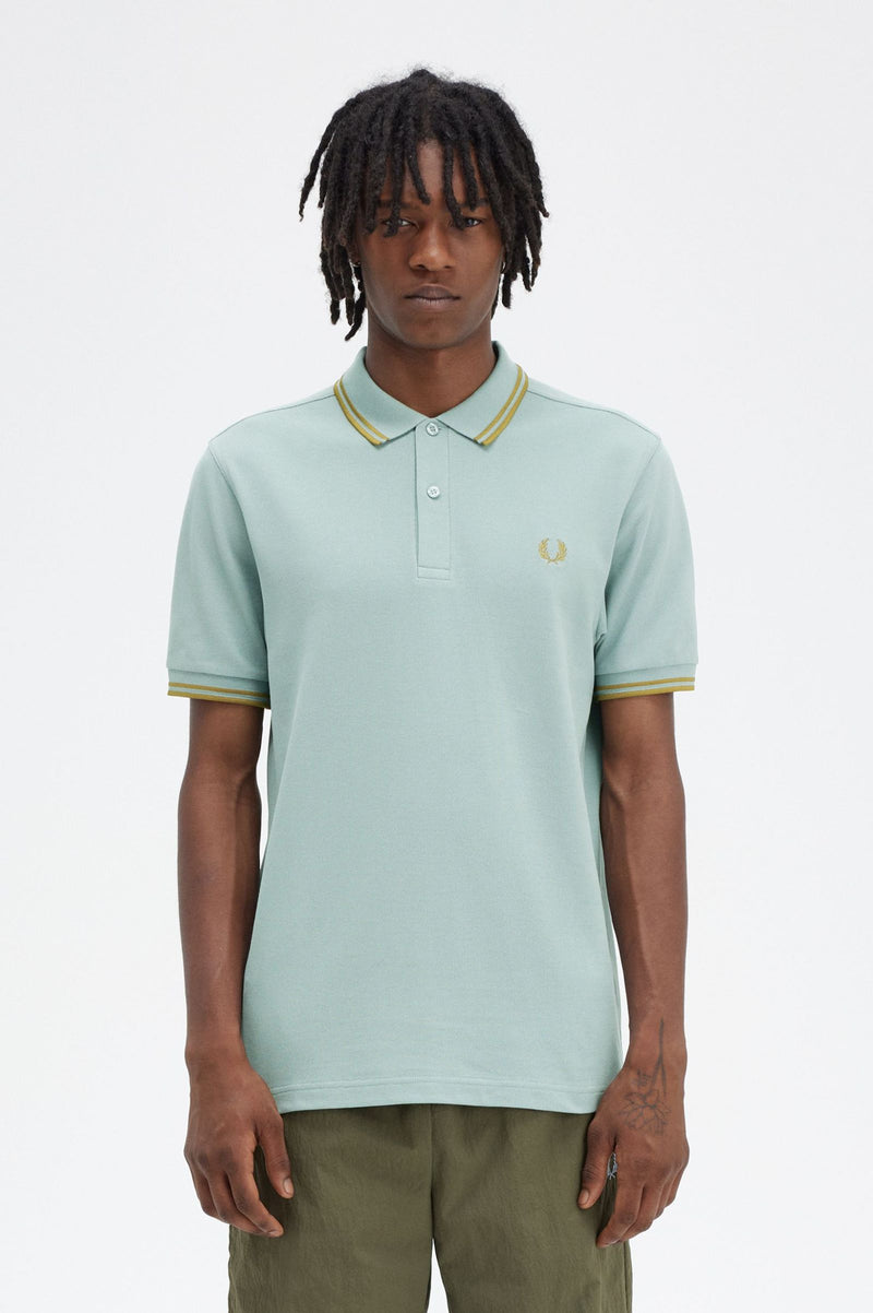 TWIN TIPPED FRED PERRY SHIRT