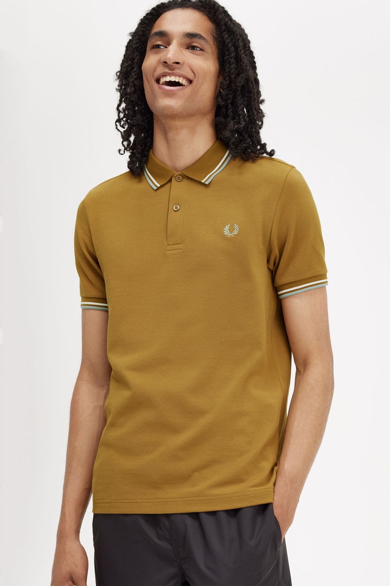 TWIN TIPPED FRED PERRY SHIRT