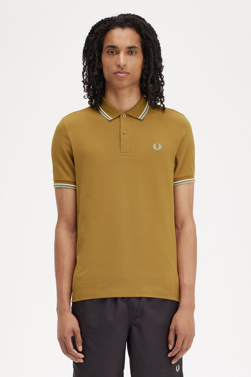 TWIN TIPPED FRED PERRY SHIRT