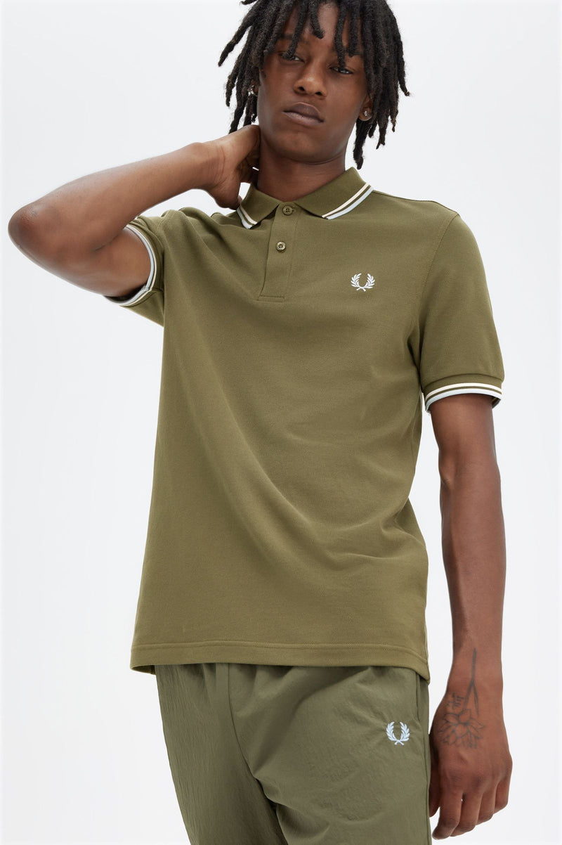 TWIN TIPPED FRED PERRY SHIRT