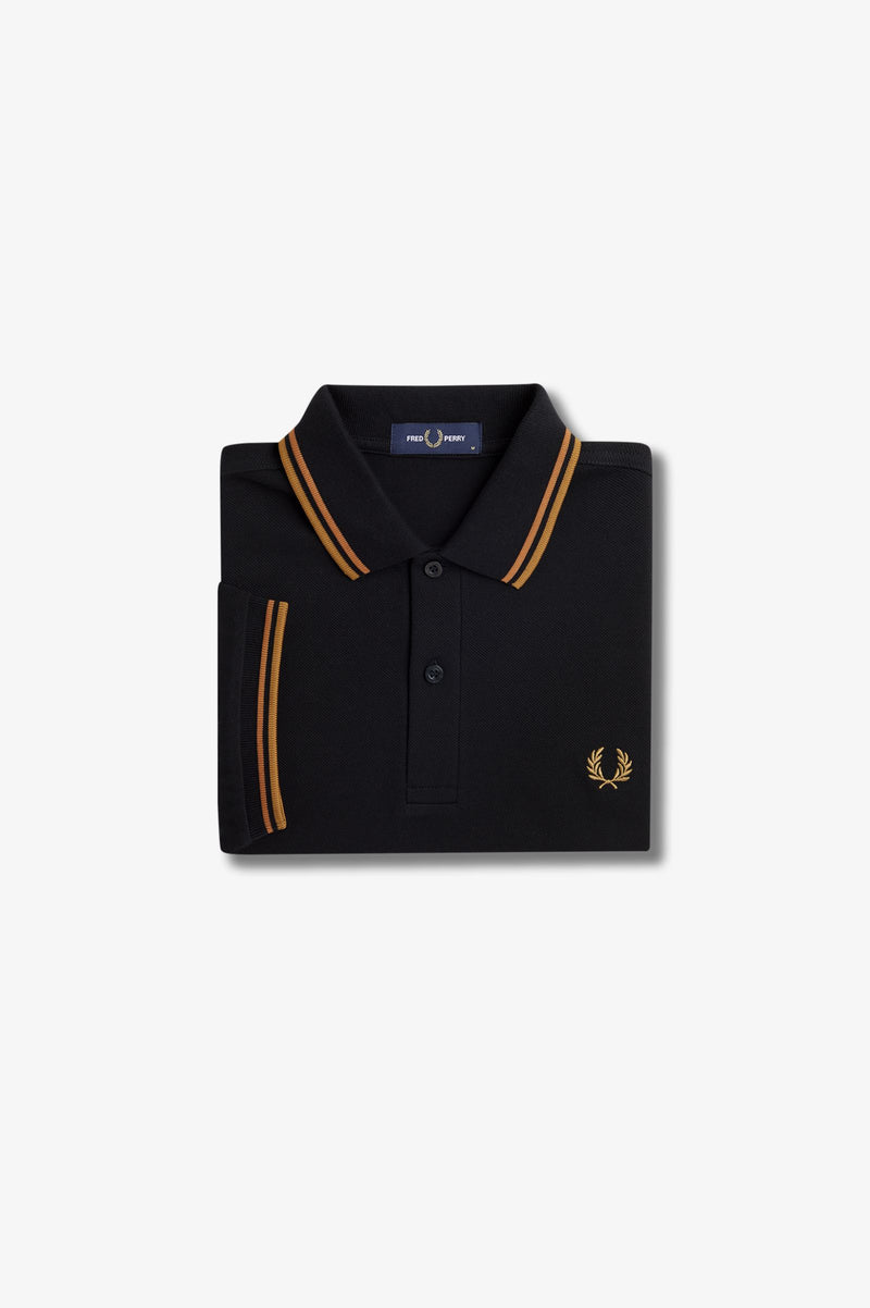 TWIN TIPPED FRED PERRY SHIRT