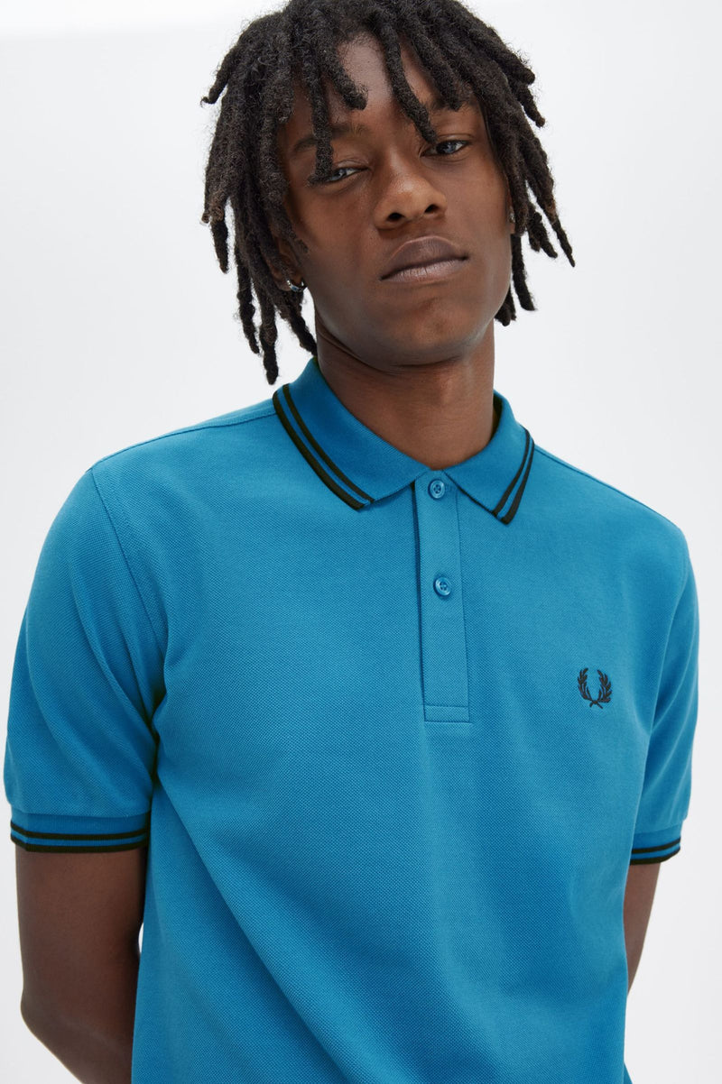 TWIN TIPPED FRED PERRY SHIRT