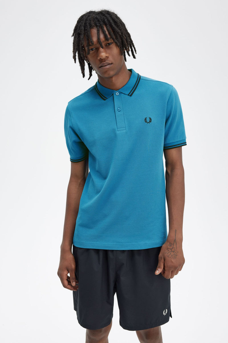 TWIN TIPPED FRED PERRY SHIRT