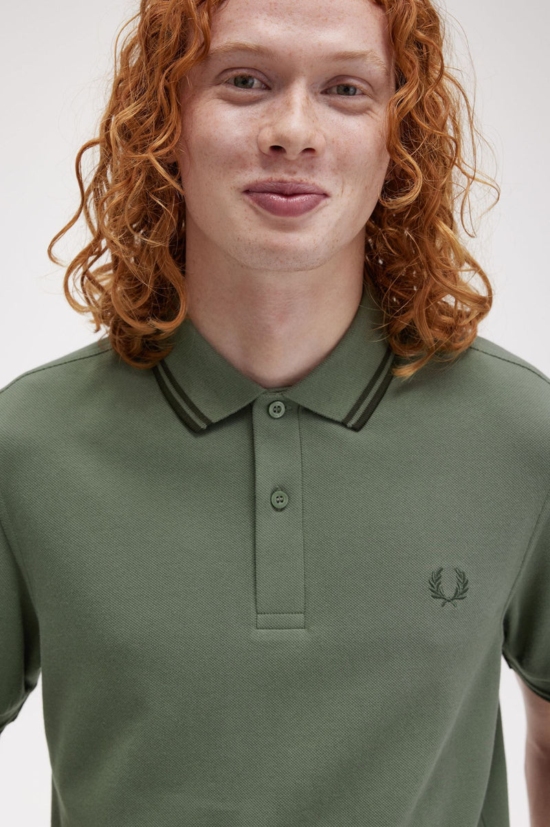 TWIN TIPPED FRED PERRY SHIRT