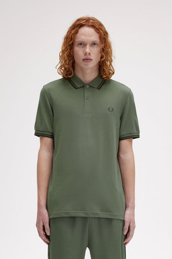 TWIN TIPPED FRED PERRY SHIRT