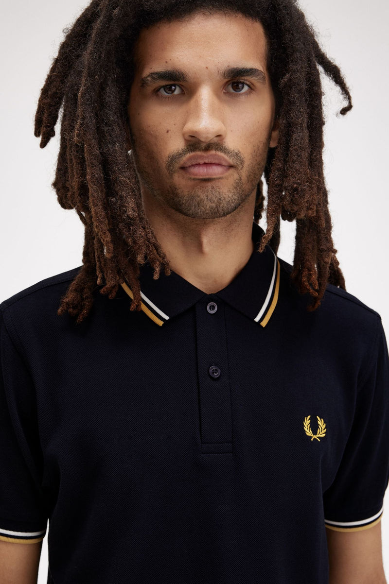 TWIN TIPPED FRED PERRY SHIRT