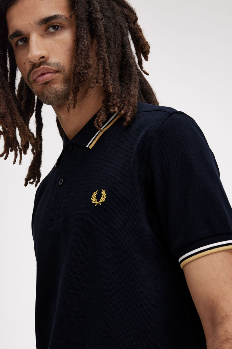 TWIN TIPPED FRED PERRY SHIRT