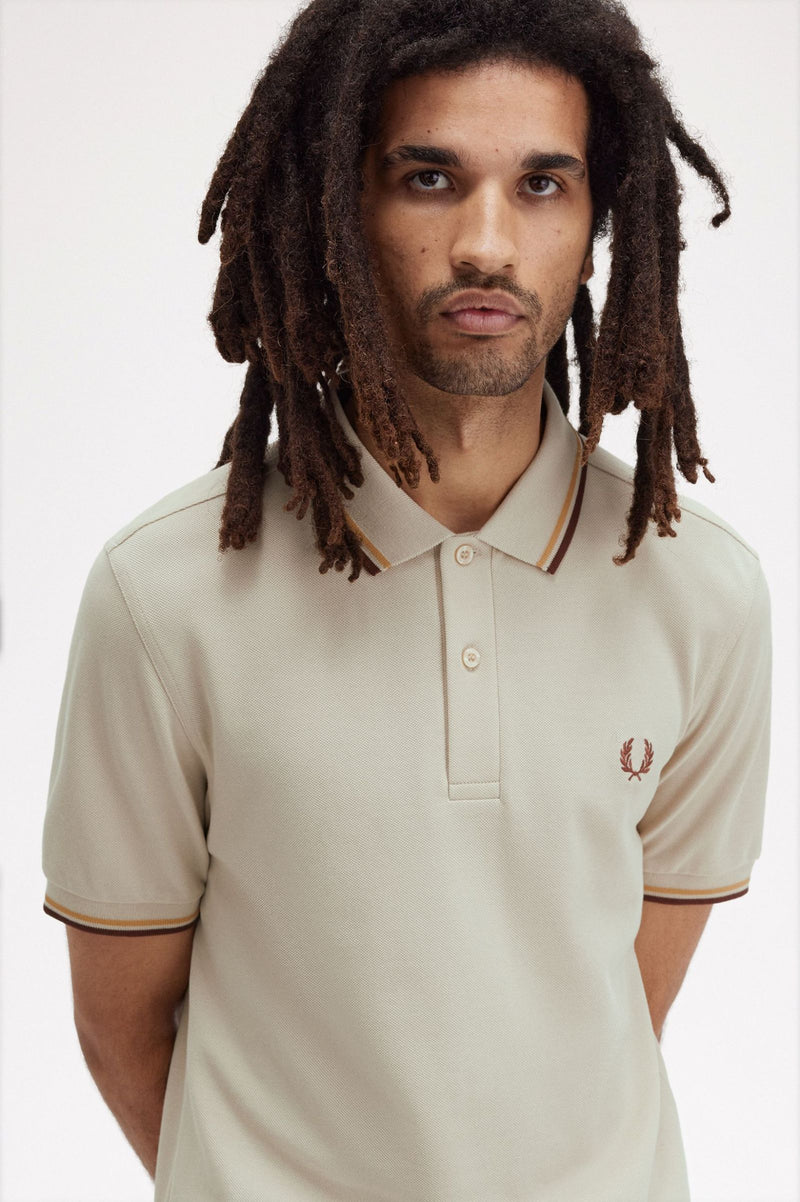 TWIN TIPPED FRED PERRY SHIRT