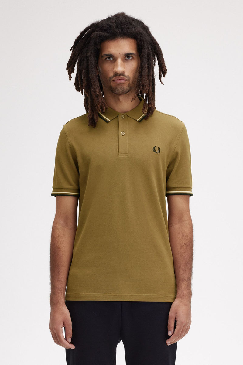 TWIN TIPPED FRED PERRY SHIRT