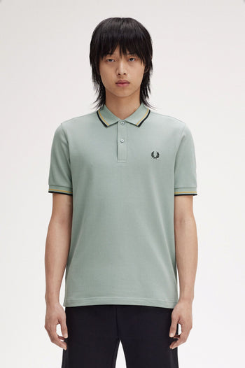 TWIN TIPPED FRED PERRY SHIRT