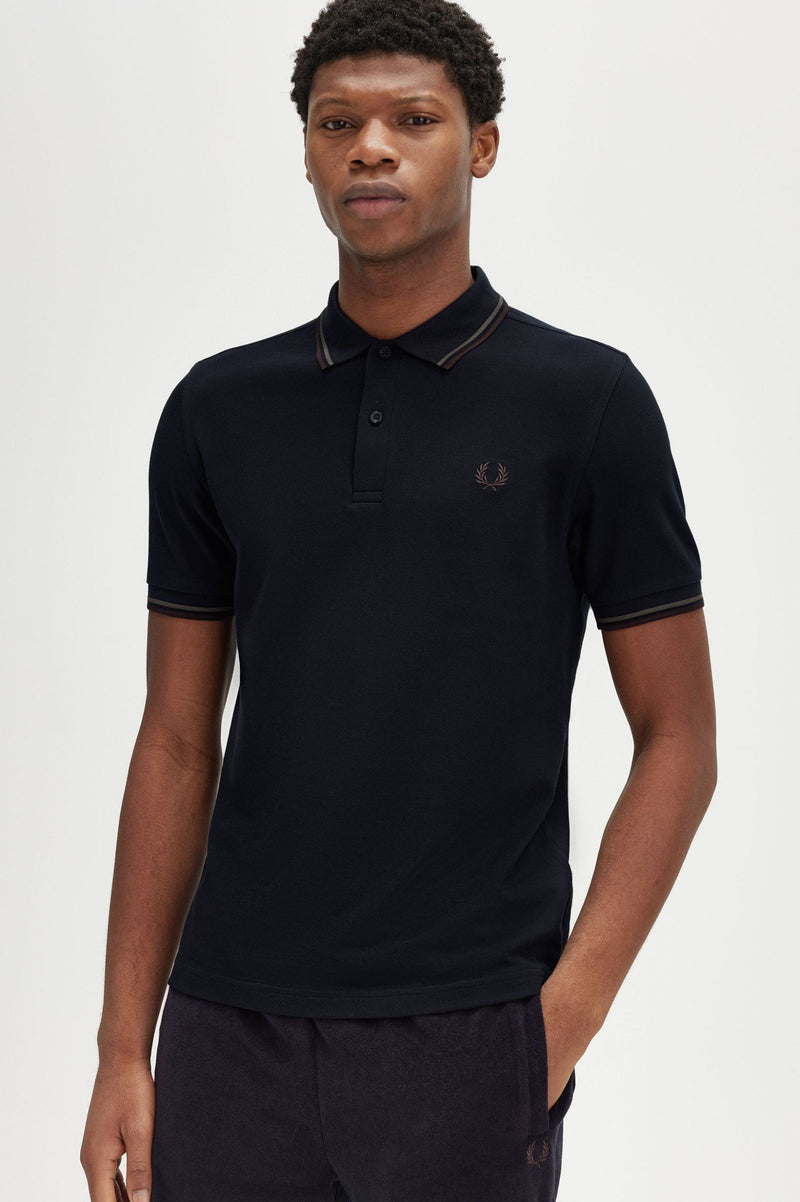 TWIN TIPPED FRED PERRY SHIRT