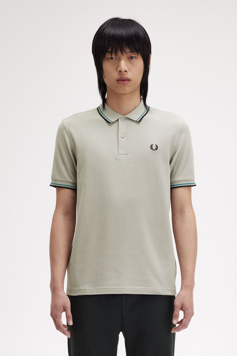 TWIN TIPPED FRED PERRY SHIRT