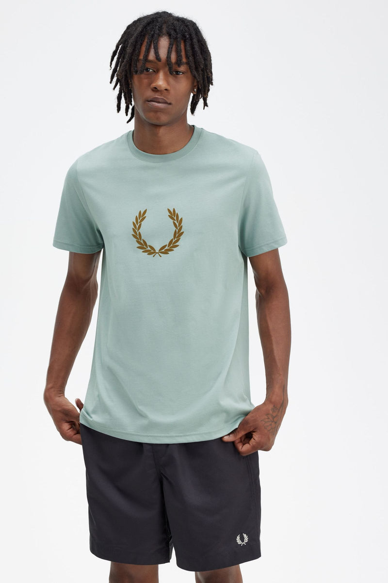 FLOCKED LAUREL WREATH GRA TEE